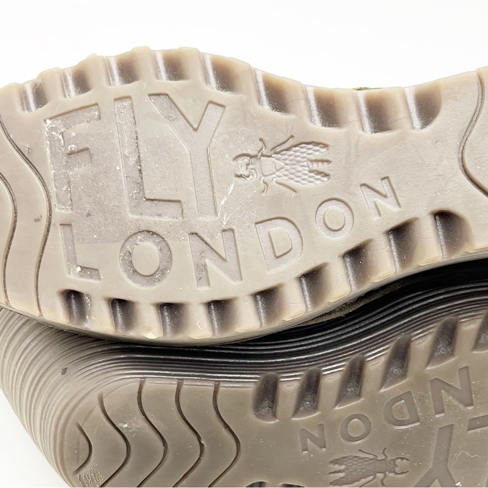 FLY LONDON Yama Olive Green Suede Back Lace Platform Wedge Ankle Booties 5.5/6 - Picture 9 of 11